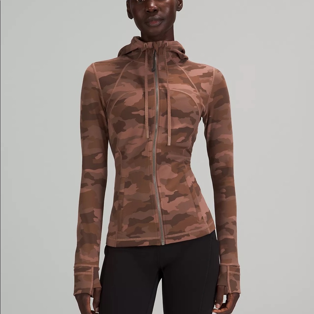 LULULEMON HOODED DEFINE JACKET 4 NWT